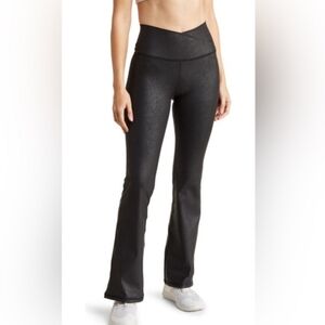 90 DEGREE VINTAGE LUX MADISON FLARE CROSSOVER WAIST FAUX LEATHER LOOK LEGGINGS M